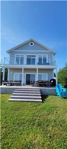 Reduced rates for July!  Oceanfront on the Heart of PEI. Bay,  License 2101363