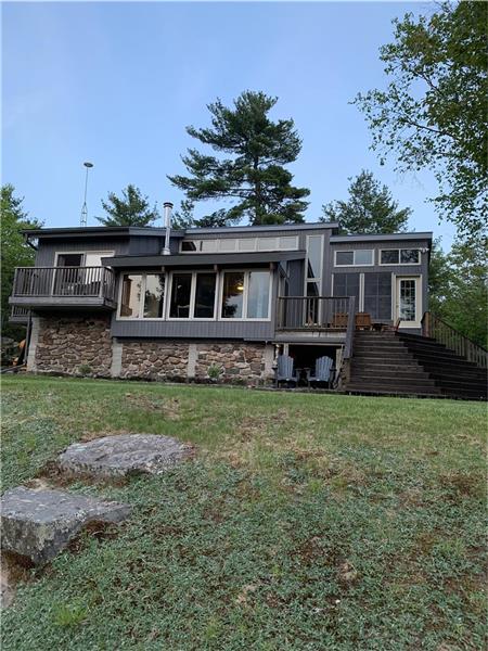 Pointe au Baril Cottage