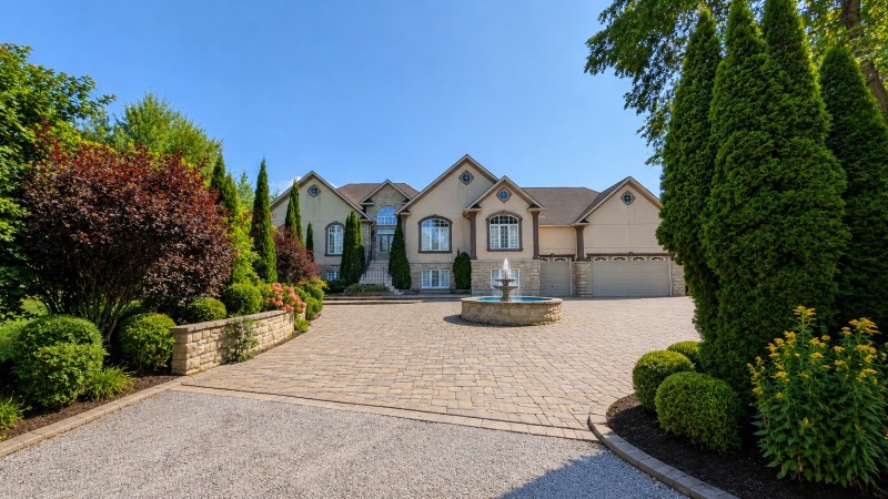 Tiny Shores Estate |Hot Tub |Jacuzzi |Firepit |Beaches |Games in Wasaga Beach, On- STRTT-2026-105