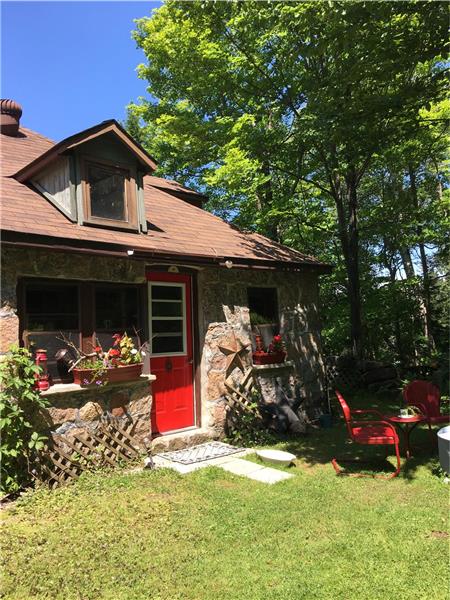 Stone Cottage Suite for 2