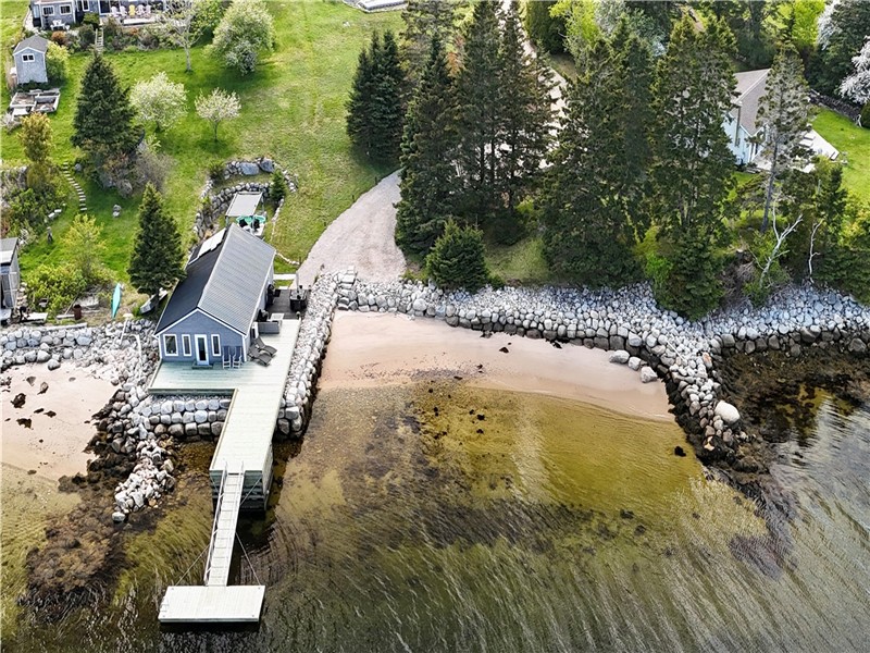 Cottage en Bord de Mer sur la Magnifique Baie de St Margarets BeachNS