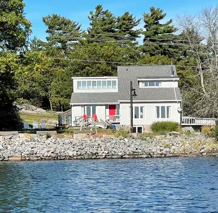 Victoria Family Cottage - Delawana Resort