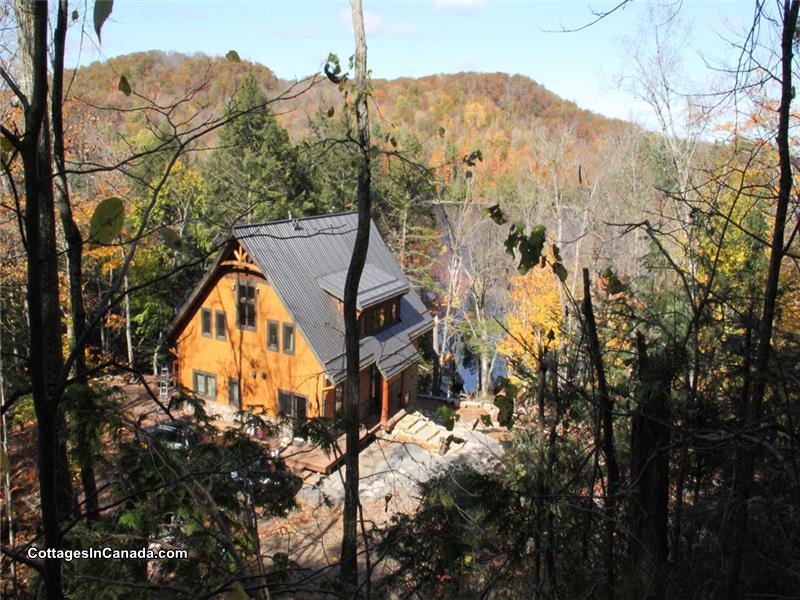 Retraite Barnstone. Chalet de luxe au bord de l'eau à 50 minutes d'Ottawa