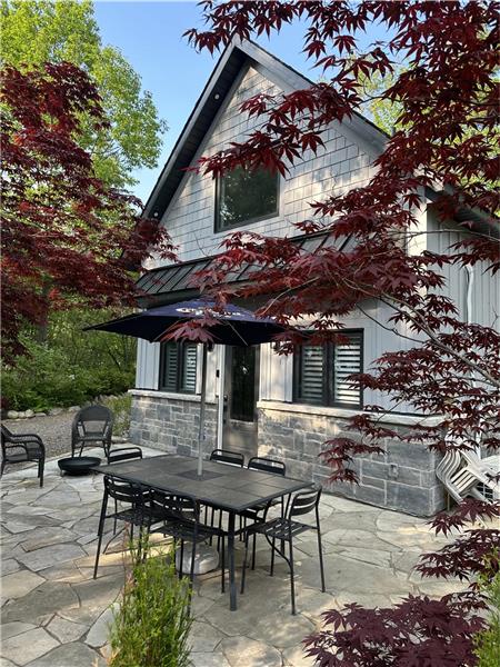 The Beach House-- Wasaga Beachfront