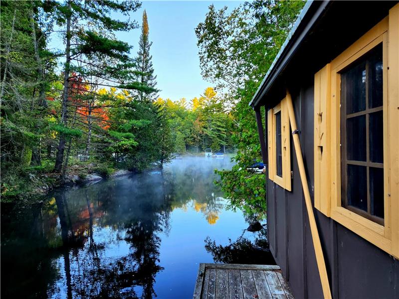 The Wilson Family Cottage - Instagram @wilsonfamilycottage_rentals