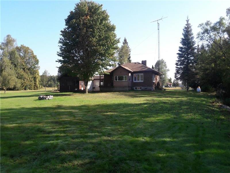 Lake Road Family Cottage Newly Campbellford Cottage Rental