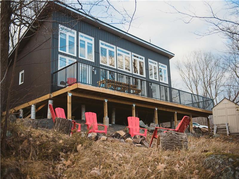 Beautiful Modern Cottage - Firefly Ridge