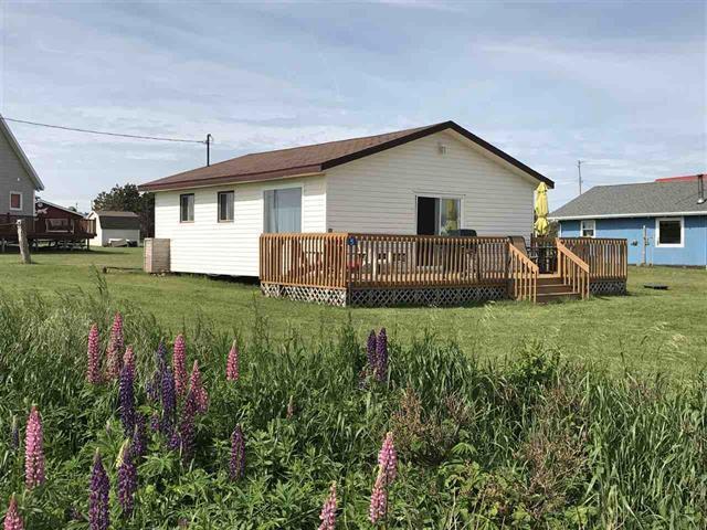 Wimpole Beach House - affordable cottage at picturesque Pickering Shore in PEI