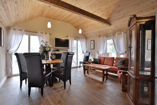Magnetawan, fishing, swimming, waterpark, mini put. Cottage 6 or Cottage 7