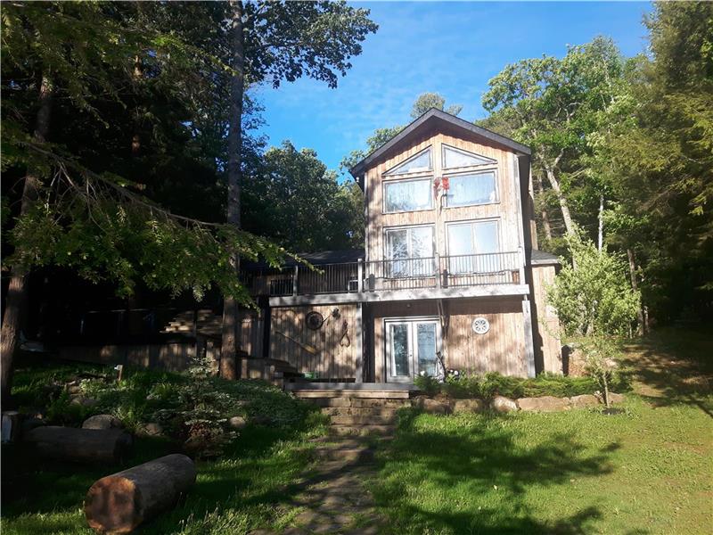 Lake Muskoka Island Getaway