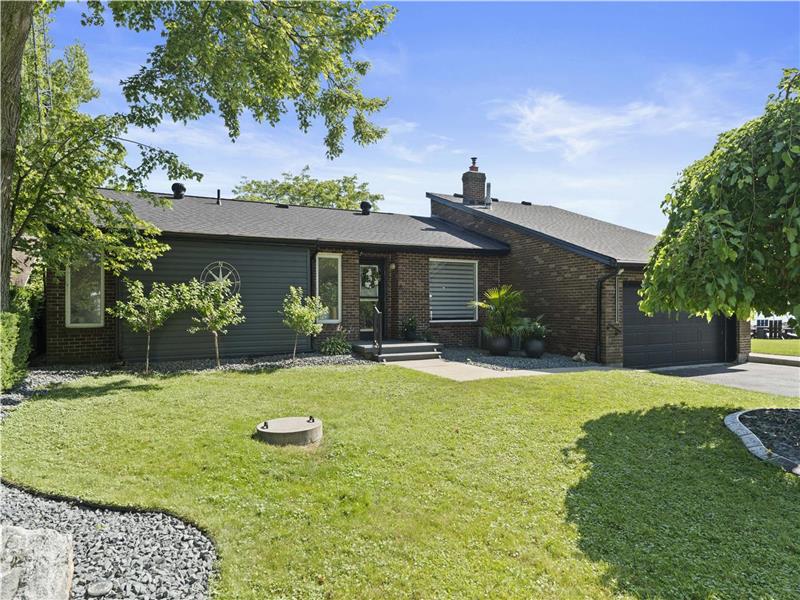 The Lake House Ontario is Surrounded by Beautiful Lake Erie and at the start of the EPIC Wine Trail