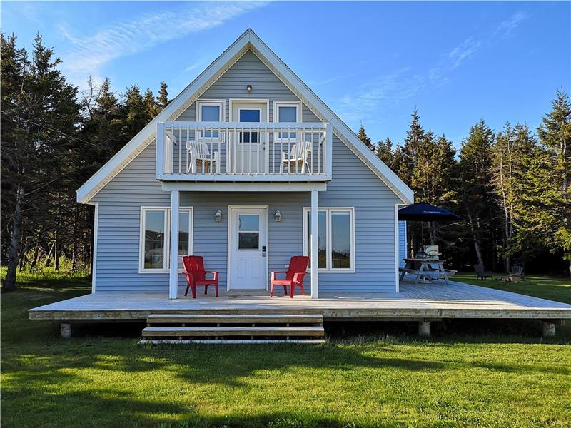 Little Blue Cottage Thunder Cove Darnley Cottage Rental Di