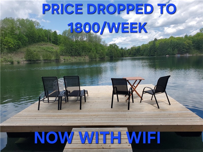 DICSOUNTED RATES. Cozy Calabogie waterfront Cottage overlooking Private Barry Lake
