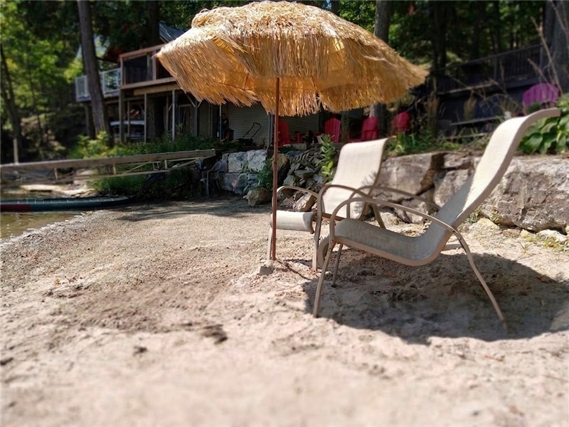 Moira Lake Cottage For Rent