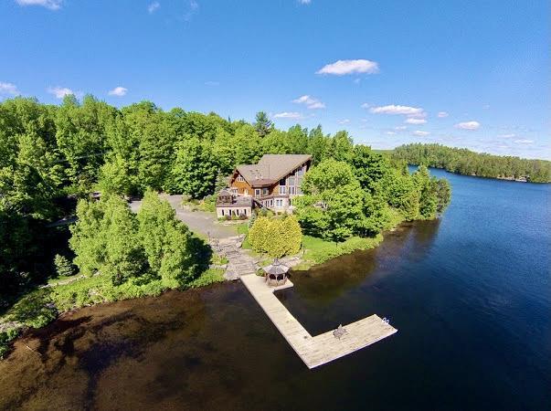 Chief's Point - 6,600sq ft, 750ft of shoreline, 5 acre Private Estate!