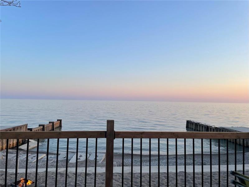 Beautiful Lake House on the Shores of Lake Erie