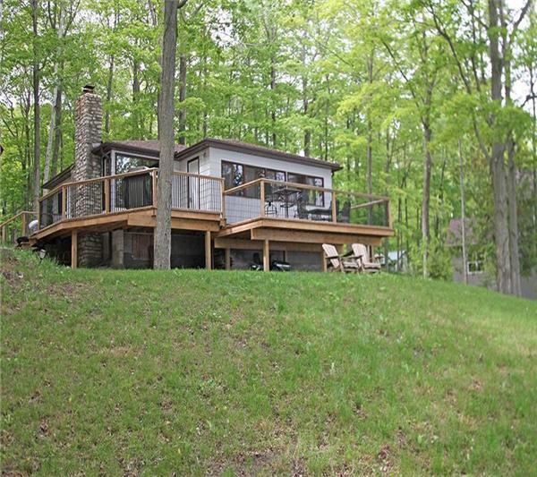 MILLER LAKE COTTAGE BRUCE PENNISULA