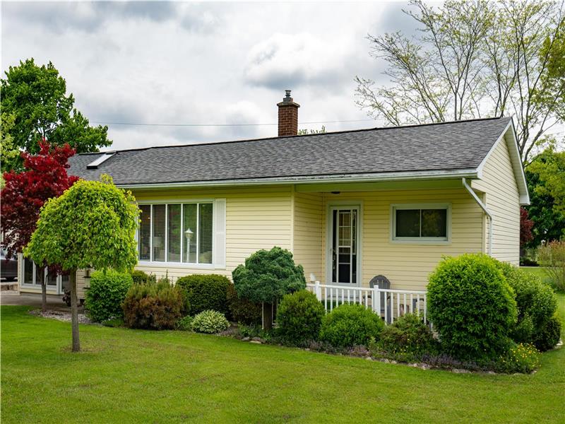 William by the Water – Your Year-Round, Grand Bend Getaway!