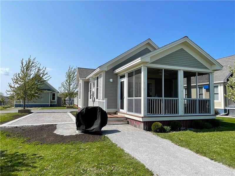 Sandbanks Cottage Resort Villa in Prince Edward County