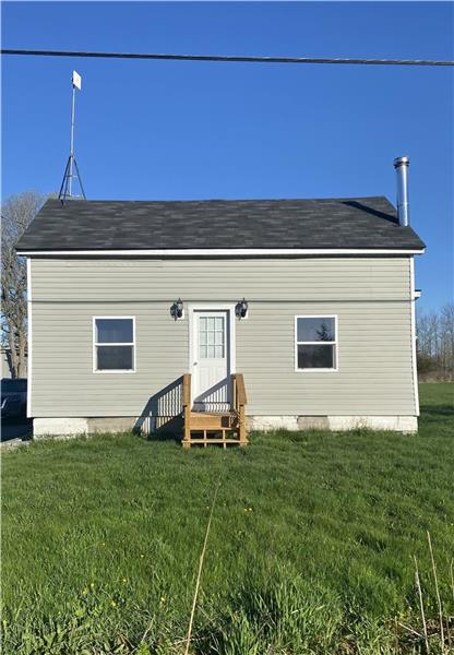 Elmbrook Cottage in Prince Edward County