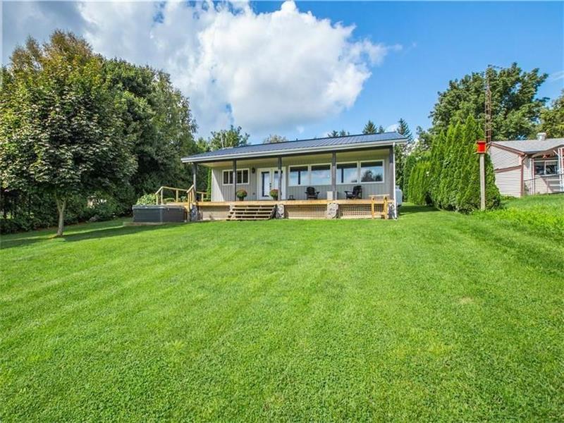 The Herons Keep, Wolfe Island, waterfront.,