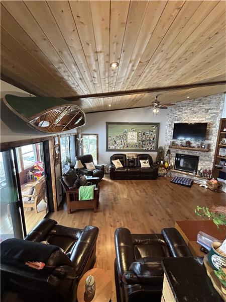 Kasshabog Lake  Cottage Retreat