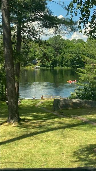 Cozy Cottage on Riley Lake