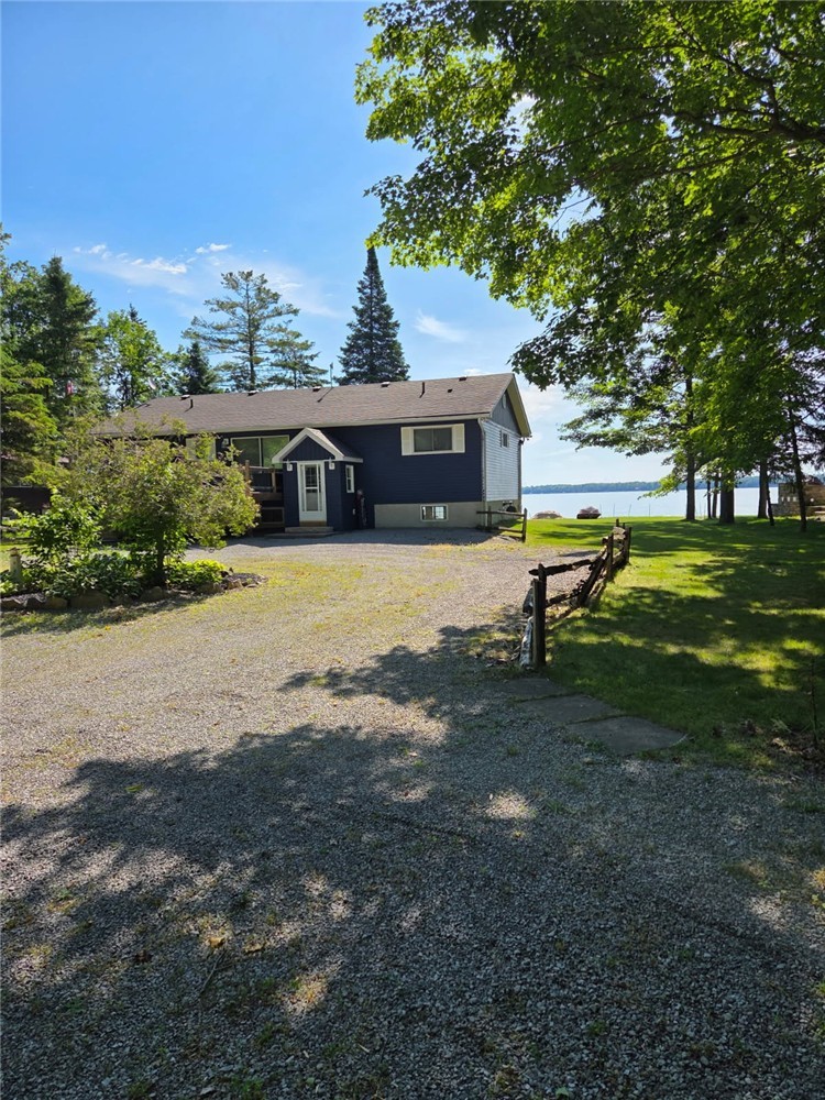 A beautiful retreat awaits on Balsam Lake!