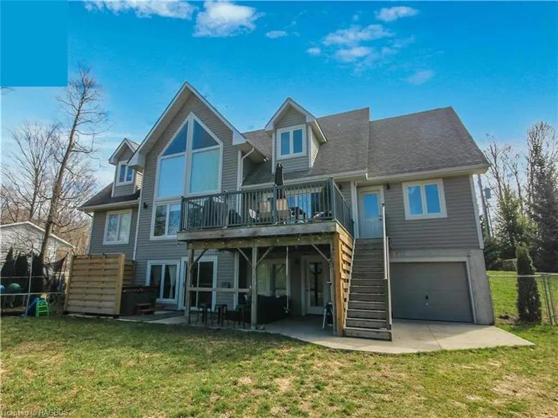 Mak's Beach House - Sauble Beach (First time available for rent!)