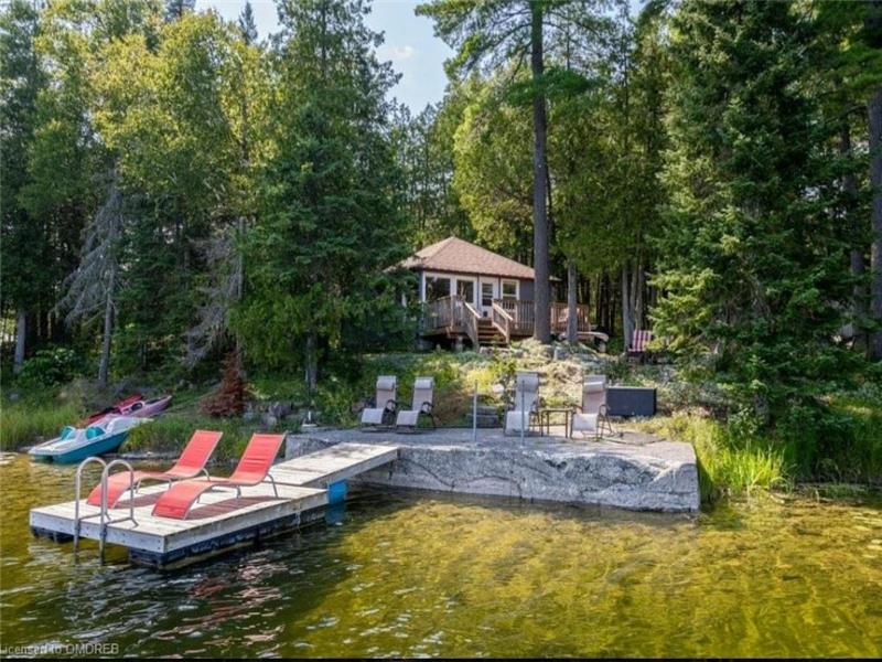 Lakeside Cottage Bobcaygeon