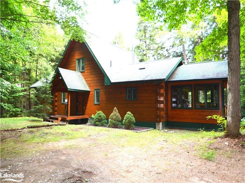 Come to the cottage - Kawagama Shoreline!