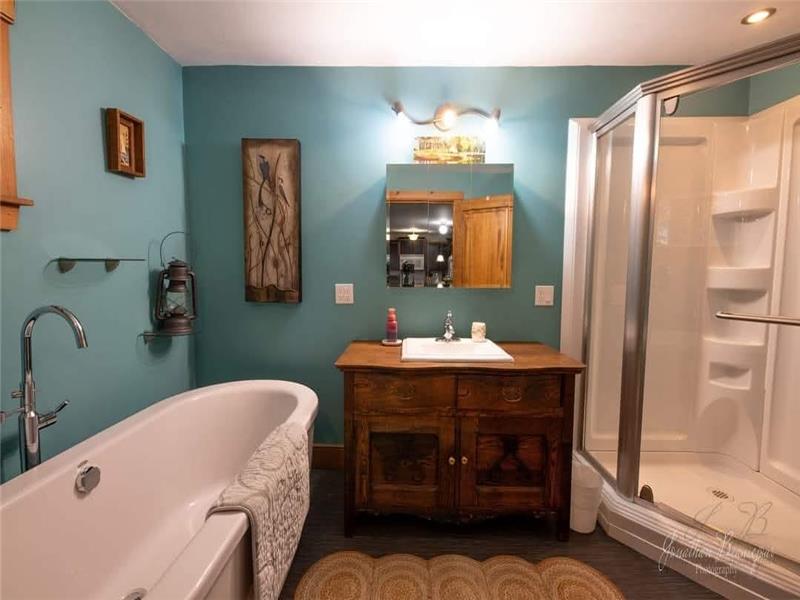 Beautiful All Season Cottage For Rent