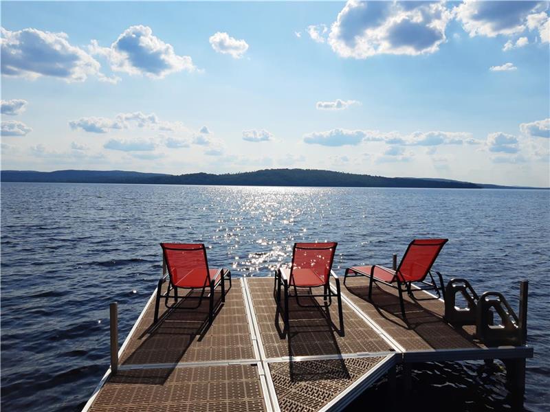 Book your summer getaway today! Serenity on Bark Lake!