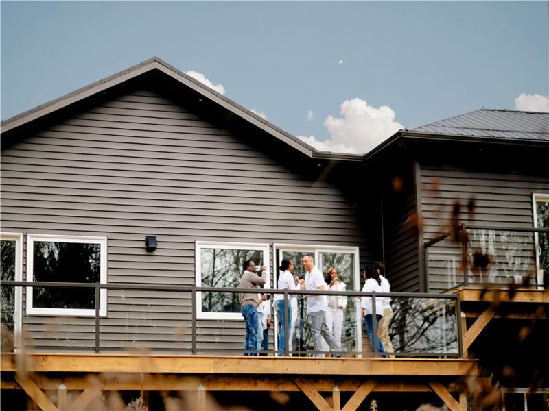 Three Fires Chalet | Luxurious Retreat nestled in Southeastern Ontario | Trent River