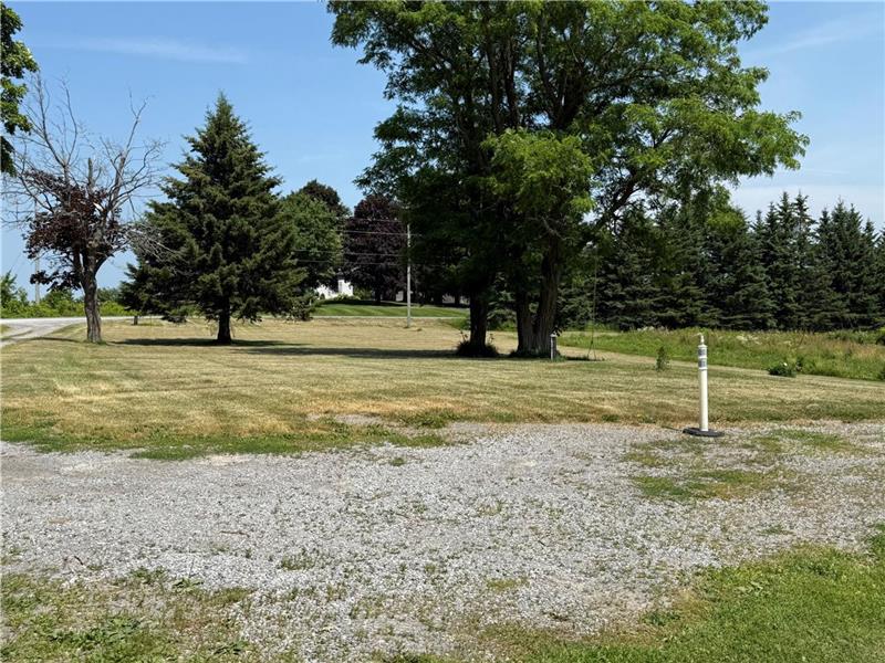 3 Bedroom House with Hot Tub and Games Room