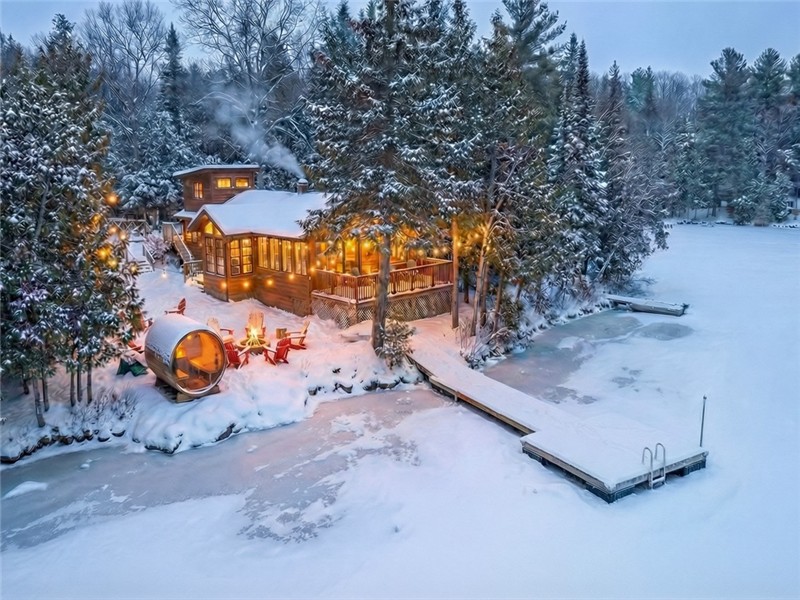Muskoka Private Waterfront Cottage |Sauna | Skate