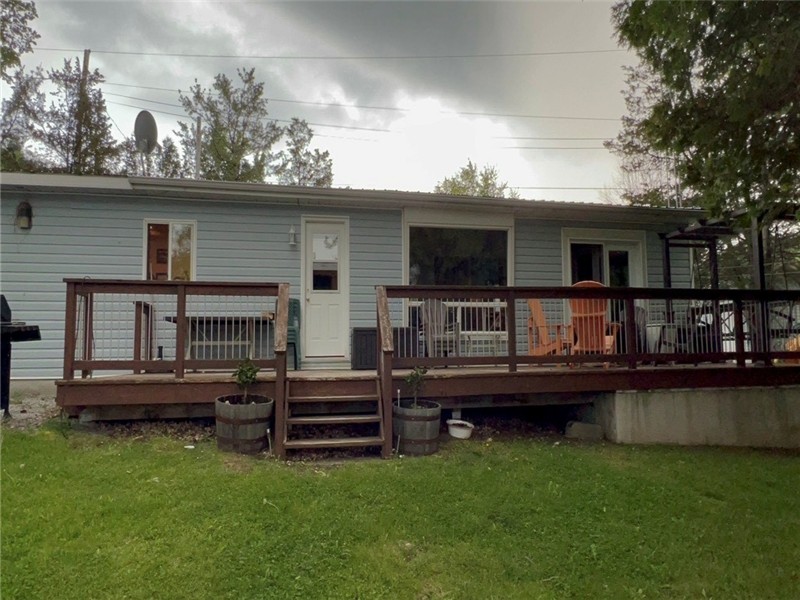 Escapade au bord du lac Loughborough | Battersea, Ontario ?