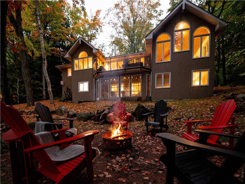 Cooper's Landing | Lakefront | Kayak | Canoe