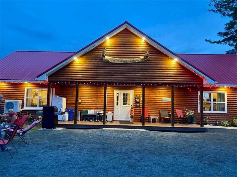 Robertville près de Bathurst, NB - Couche 16 personnes