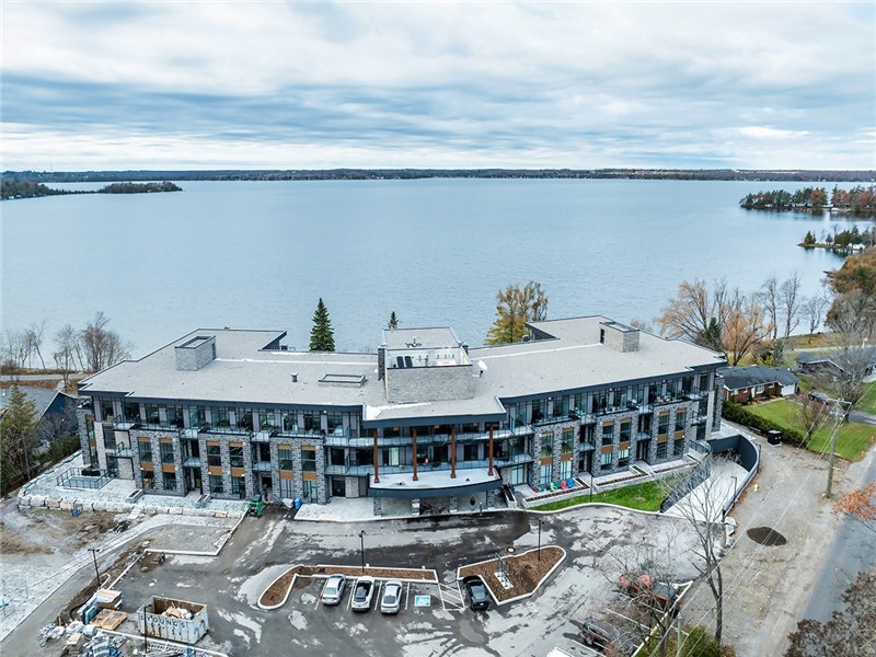 Lakeside Living without the Waterfront Price!