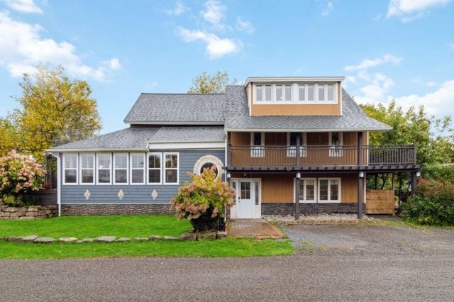 Tipsy Lobster - Parlee Beach