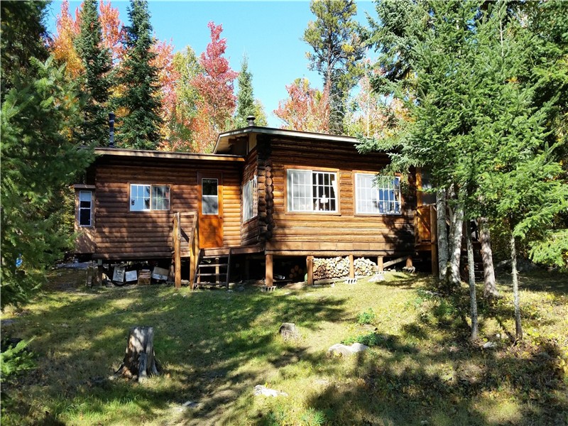 PRIVATE SALE - WATERFRONT LOG CABIN