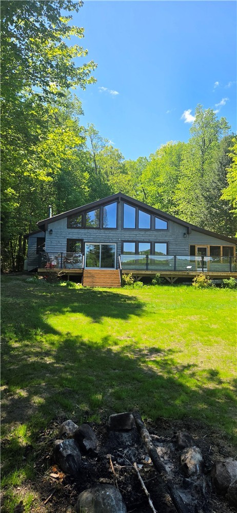Lily's Lodge
