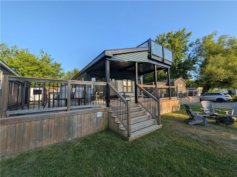 $20,000 Price Drop! Luxury Skylark Resort Cottage with Stunning Rooftop Views of Rice Lake