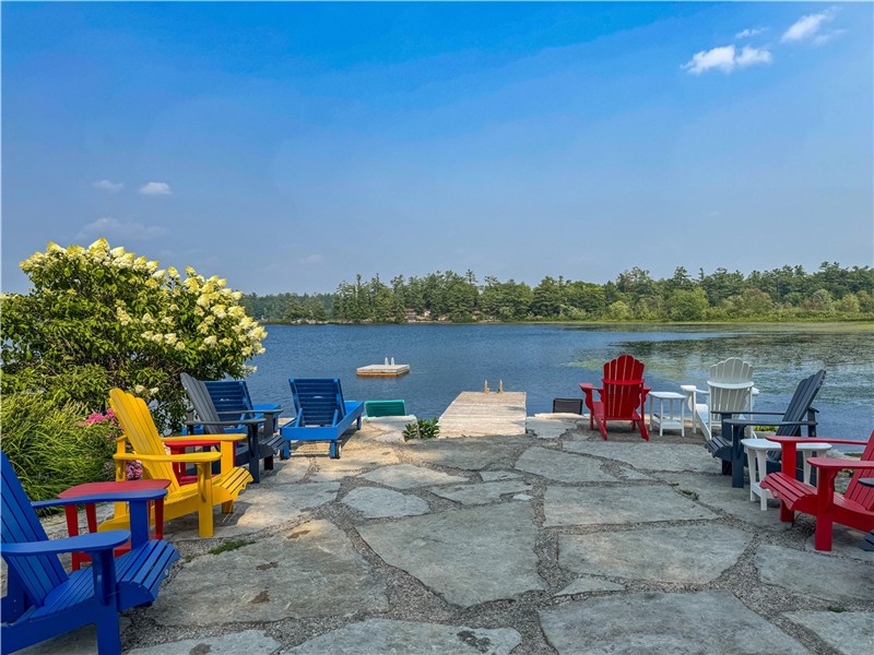 Private Lakefront Muskoka Cottage | Muldrew Lake