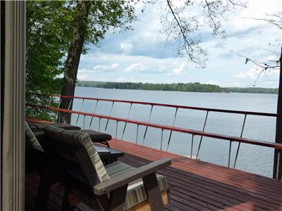Crow Lake cottage 45 mins from Kingston - Great cottage experience, perfect for couples!