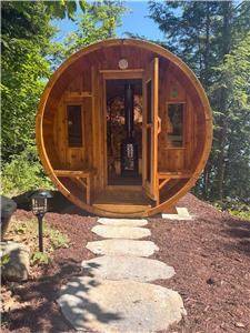Log home, sauna, Sand beach, Fishing Boat, Canoe, Kayak, SUP, All day Sun