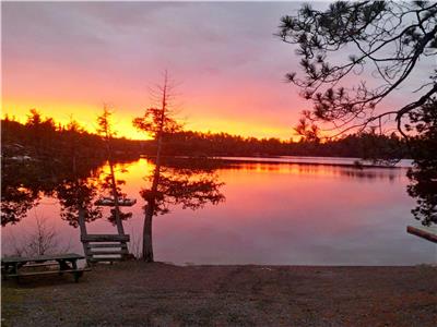 Ridgewood Cottages, Temagami, glamping, family vacations, fishing, family reunions