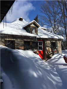 Stone Cottage Suite for 2 - winter weekend specials only $300