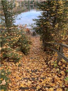 Cottage Bancroft toutes saisons au bord de l'eau